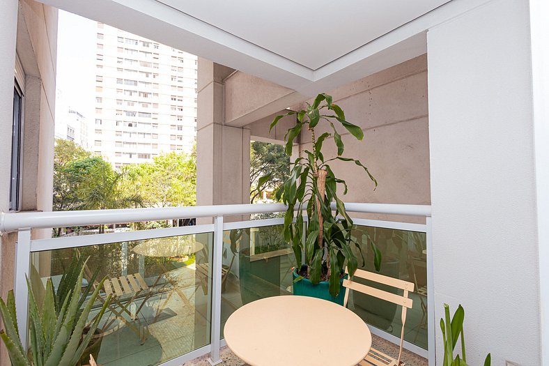 2 Bedrooms | Prox. to Paulista | Balcony