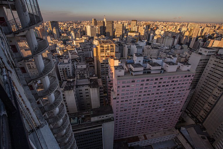 26 andar debruçado sobre SP - Ed. Copan