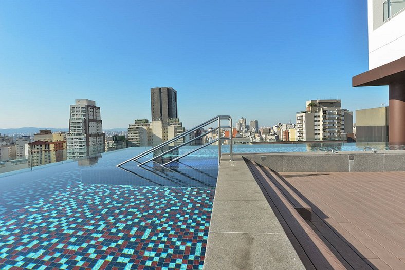 Balcony with view and approx. Avenida Paulista