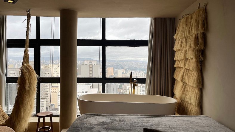 Dune Studio | Bathtub 37th floor