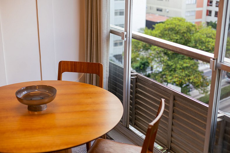 Japandi Refuge in the Jardins | 2 bedrooms | AC