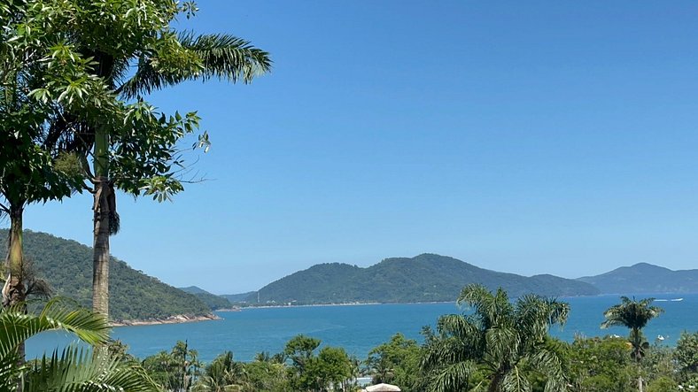 Summer house in Ubatuba