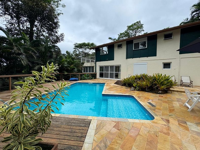 Summer house in Ubatuba