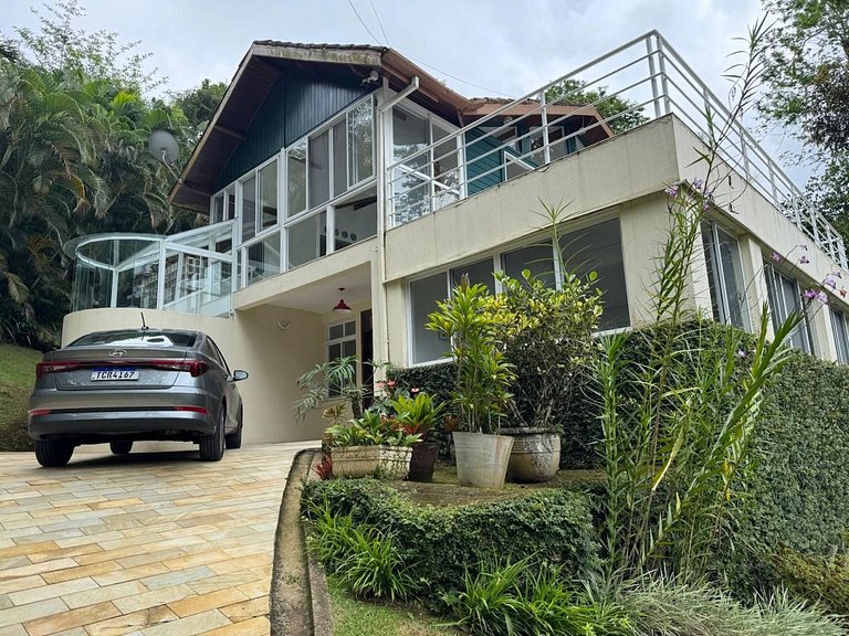 Summer house in Ubatuba